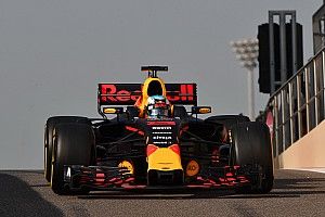 Ricciardo reconhece riscos ao adiar negociações com Red Bull