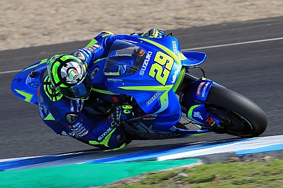 Suzuki termine l'année avec un test intense et positif