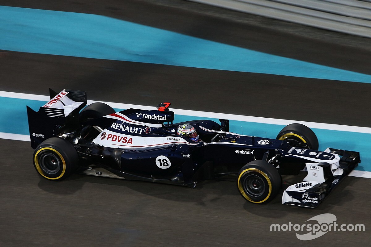 Williams, lacivert-beyaz renk düzenine dönmeyi planlıyor