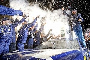 NASCAR Cup Series: Truex dominan di Kentucky