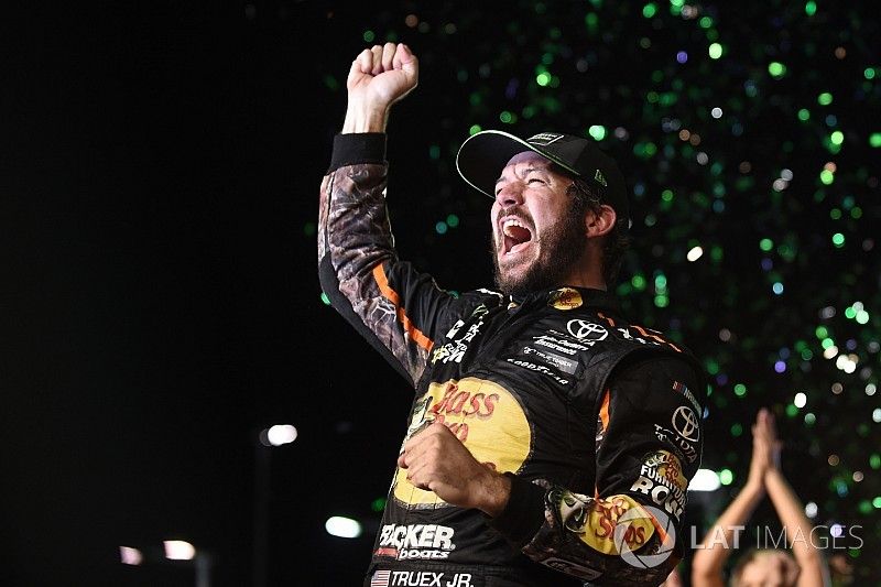 2017 champion Martin Truex Jr., Furniture Row Racing Toyota