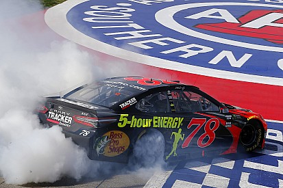 Can Truex emulate Harvick's winning streak?