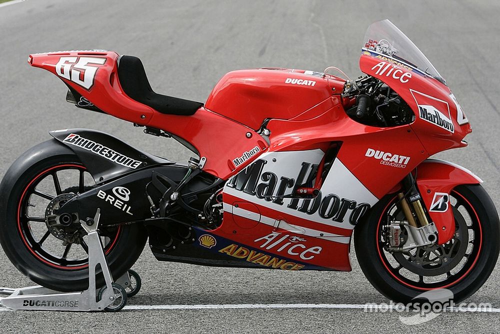 Retro MotoGP: por qué Ducati cambió Michelin por Bridgestone