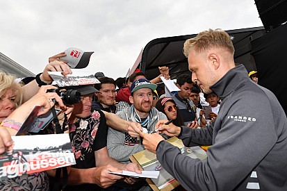 Verfälschte Postings: Kevin Magnussen ignoriert soziale Medien