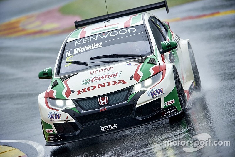 Súlyos döntés a WTCC-ben: utólag kizárták a Hondákat a kínai versenyről