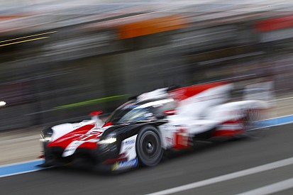 Le Mans test günü: Alonso lider kapattı