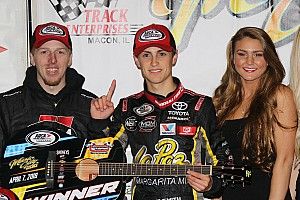 Zane Smith takes maiden ARCA win after late-race pass for the lead