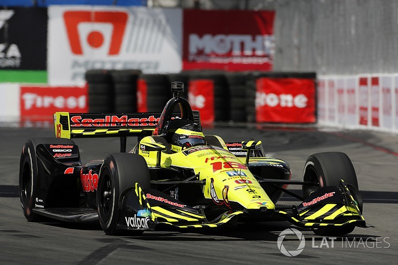 Bourdais forcé de "rouler avec des idiots" en fond de peloton