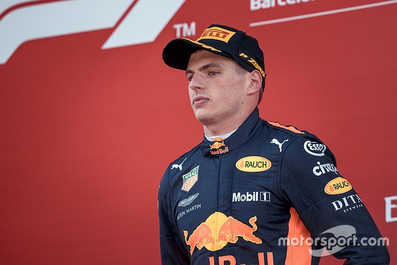 Supermercado indemnizará a Verstappen por falsear su identidad