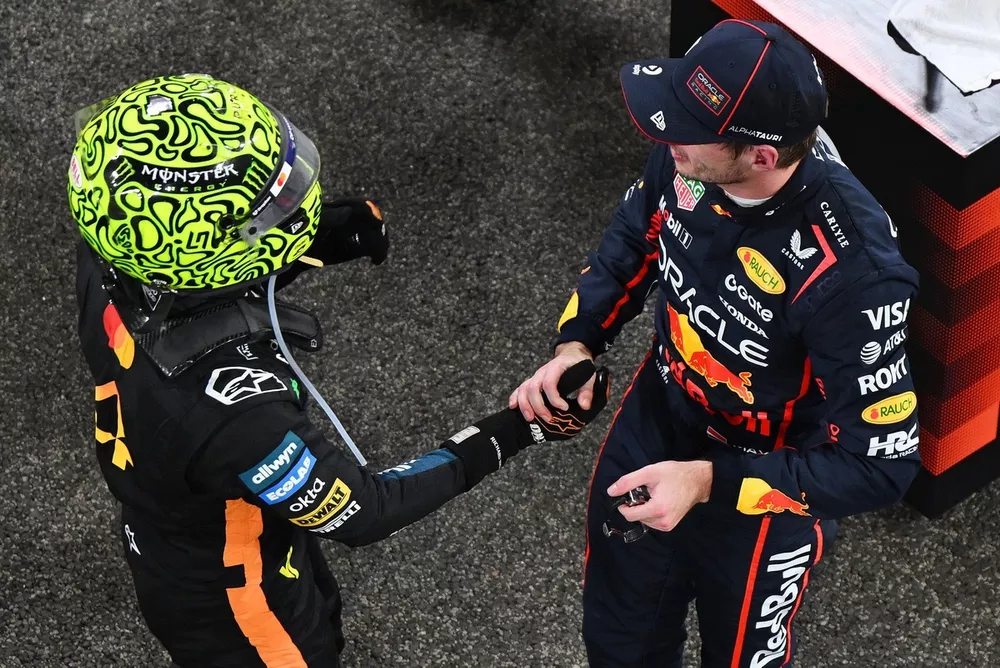 Lando Norris, McLaren, Max Verstappen, Red Bull Racing