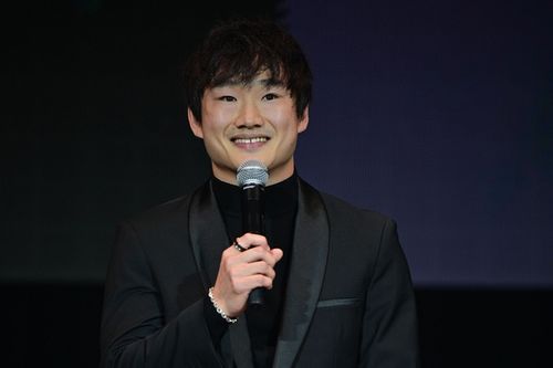 角田裕毅が&rdquo;DAZN AWARDS 2025 LAUNCH PARTY&rdquo;に登場。ファンに感謝「多くのファンの応援に支えられて、力強くシーズンを戦うことができた」