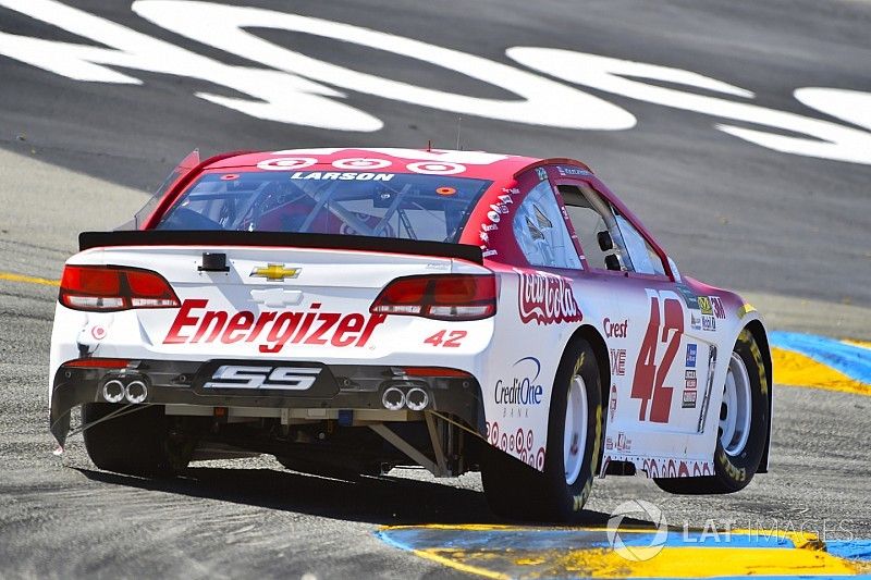 Kyle Larson "feels more comfortable" at road courses