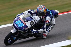 Martin destrói concorrência e crava pole na chuva em Assen