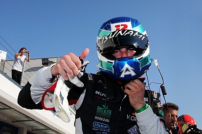 Carrera Cup italia, Vallelunga: per Rovera "il campionato è infuocato"