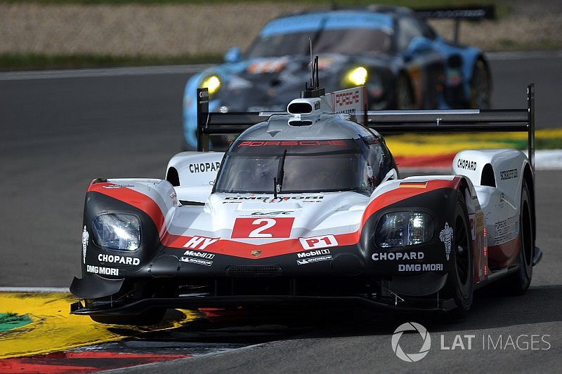 Ring 2 Ora: Porsche davanti in una corsa molto tattica
