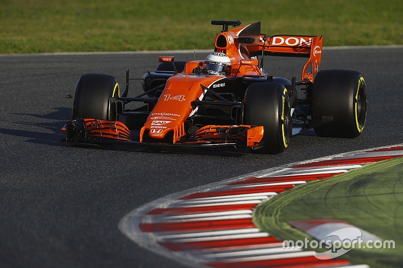 【F1】トラブル発生のアロンソ「幸運にも僕には経験がある」