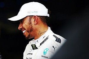 Hamilton: "Ferrari favorita? Io penso al lavoro da fare per vincere"
