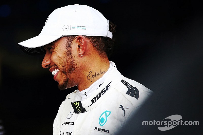 Hamilton: "Ferrari favorita? Io penso al lavoro da fare per vincere"