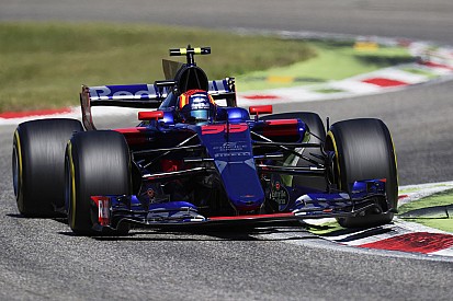 Sainz y Kvyat víctimas de una moneda para Singapur