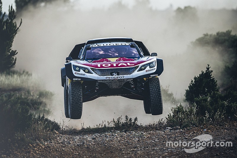 Peugeot anuncia fim de seu programa no Rally Dakar