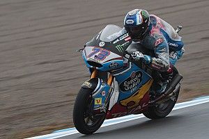 Marquez wint natte GP Japan, Morbidelli en Luthi komen tekort
