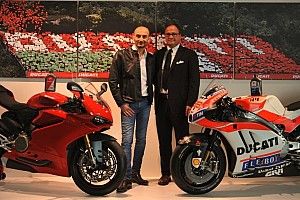 Shell Advance Ducati, il lubrificante nato dalla collaborazione tra Shell e Ducati