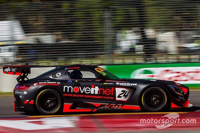 Adelaide Australian GT: Bates wins season opener