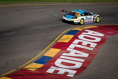 Australian GT dumped from Adelaide 500