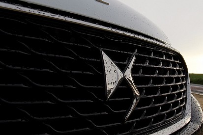 DS tourne le dos à Citroën