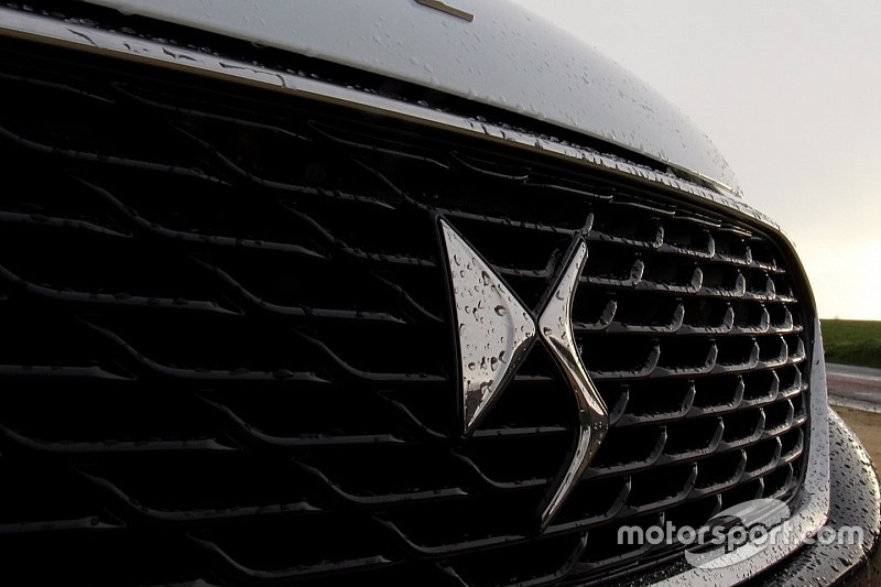 DS tourne le dos à Citroën
