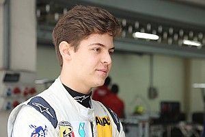 Bahrain MRF: Drugovich doubles up with last-lap pass