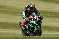 Sykes suona la nona sinfonia a  Donington. Rea e Davies a terra