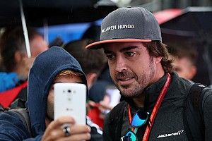 Az FIA elmagyarázta, Alonso miért szoríthatta ki Palmert