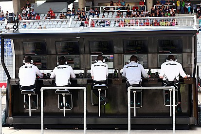 FIA gets stricter on team radio clampdown