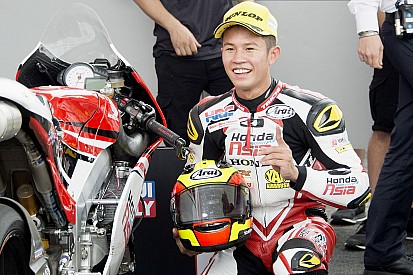 Argentina Moto3: Pawi stuns field with crushing win on drying track