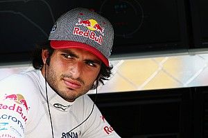 Sainz kepada Red Bull: “Tahun 2018, saya ingin membalap di tim papan atas”