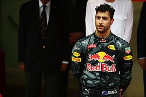 Red Bull reveals Ricciardo's tyres trapped at back of garage