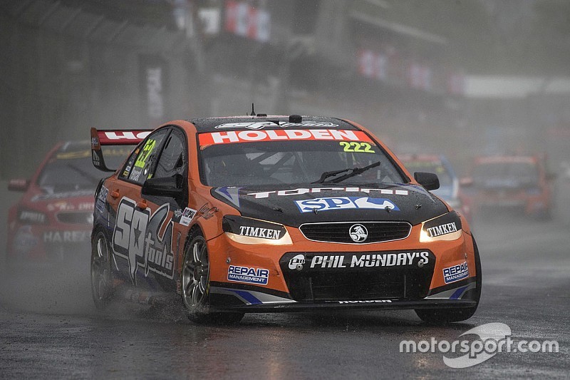 Cilpsal 500 V8s: Percat wins bizarre rain-shortened race