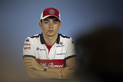 Leclerc: teljesen rossz dolgot kértem a mérnököktől az első három nagydíjon