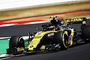 Sainz legt schuld van crash op Silverstone bij Grosjean: "Ik gaf hem genoeg ruimte"