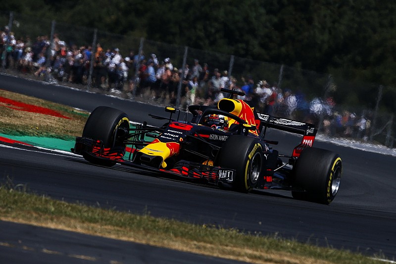 Ricciardo: „Nem tudtam mit kezdeni Bottassal”