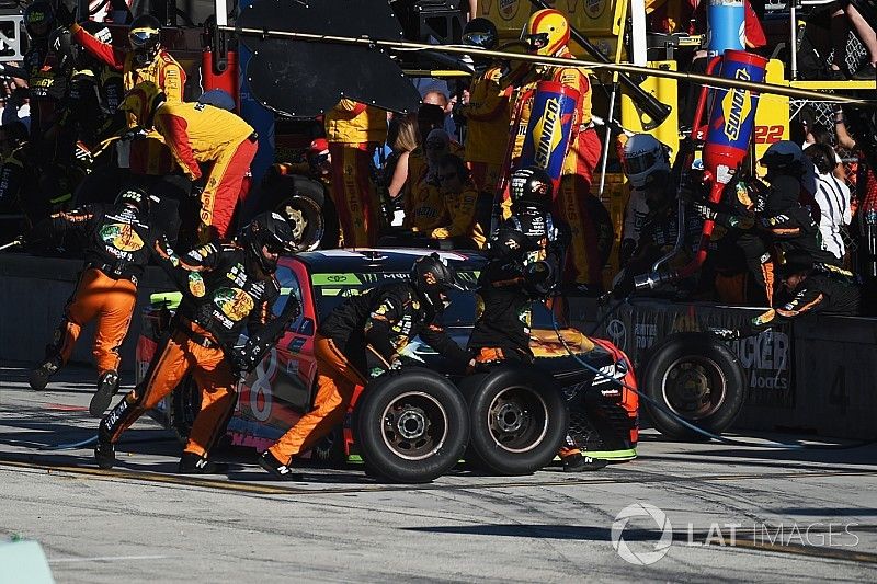 Martin Truex Jr., Furniture Row Racing Toyota