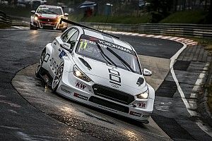 Bjork repite pole en Nurburgring y Guerrieri es octavo