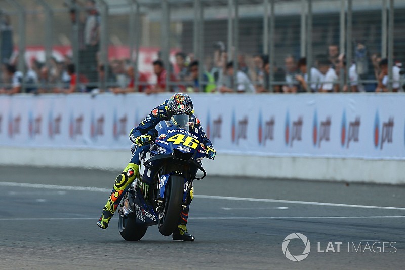 Yamaha ainda sofre com a eletrônica, diz Rossi
