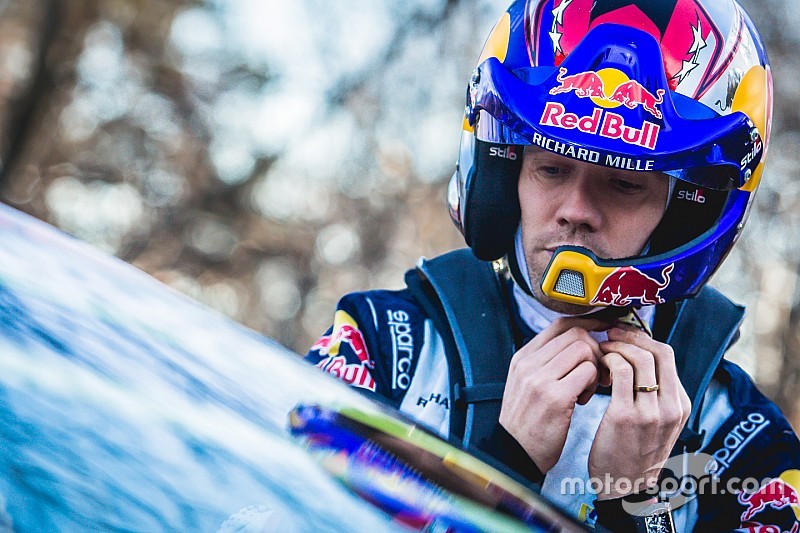 Vídeo: los increíbles reflejos de Ogier... y un perro