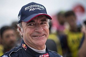 Sainz, 2019 Dakar Rallisi için Toyota ve X-Raid ile görüşüyor