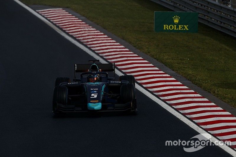Albon vence a Ghiotto por la victoria en la F2