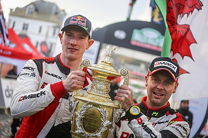 DMACK ed Evans spezzano l'incantesimo in Galles: prima vittoria in WRC!