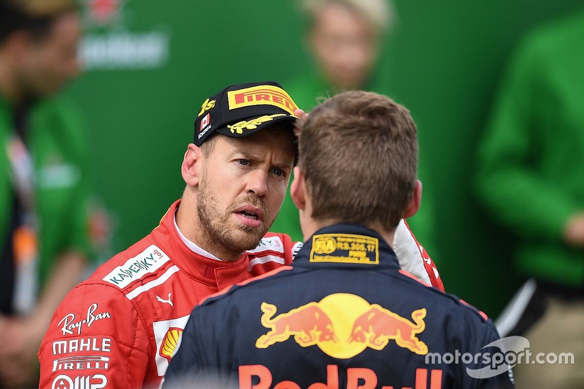 Vettel aura une discussion privée avec Verstappen