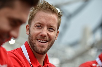 Bird, duda para el WEC; Molina gana enteros